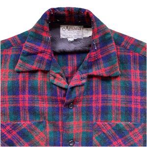 Vintage Amana Wool Shirt 70s Medium Red Green Plaid Square Hem
